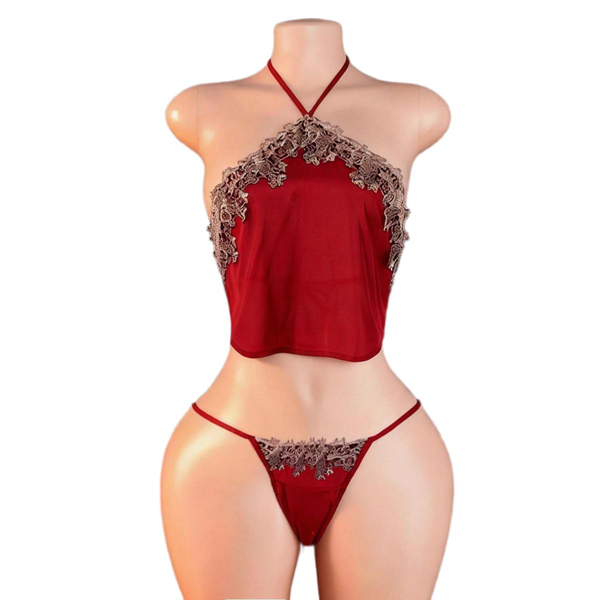 Court Red Bellyband met Panty  - Anime & Cosplay Expo Acx 2025 recensie en prijs